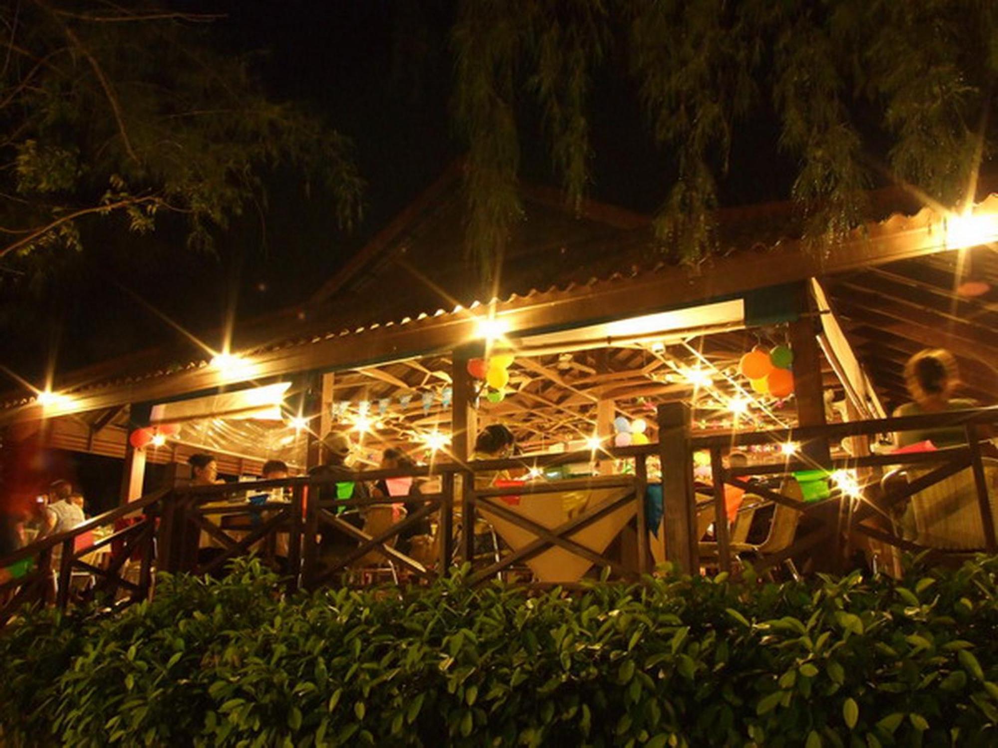 Bayview Beach Resort Ban Krut  Bagian luar foto