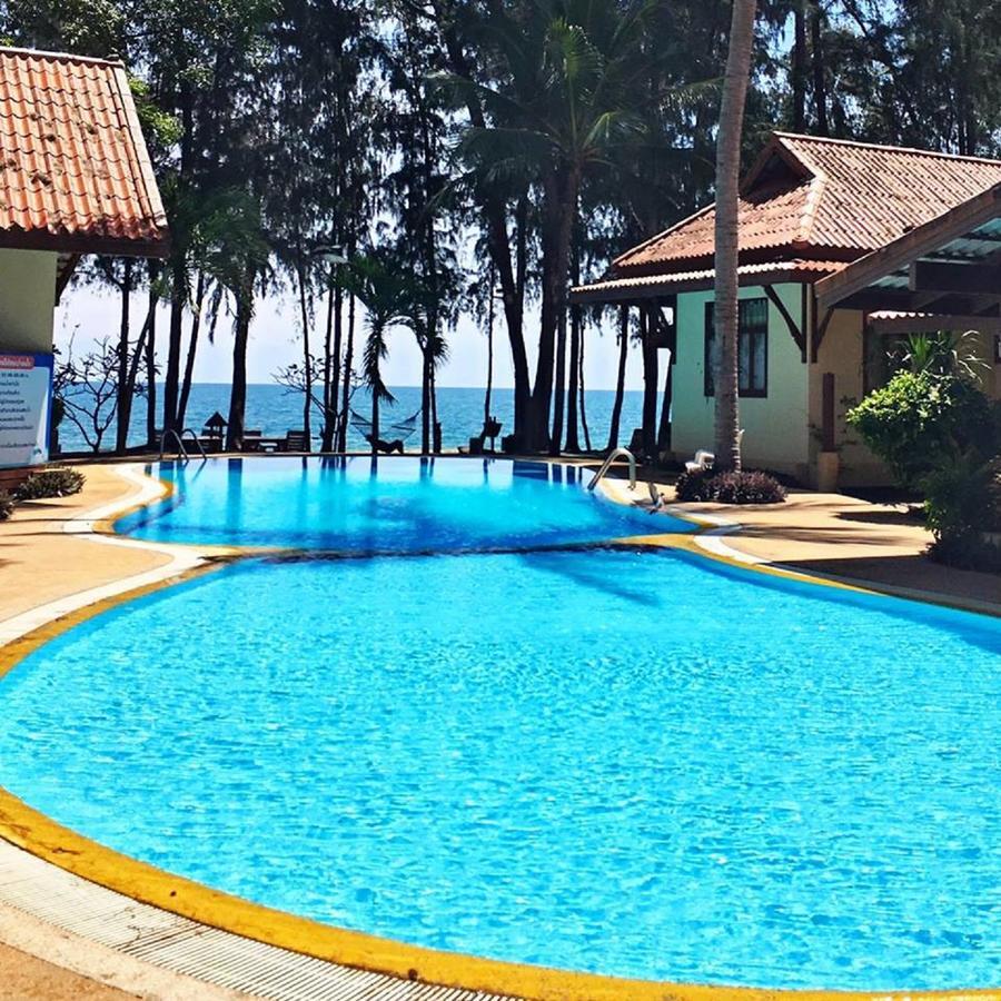 Bayview Beach Resort Ban Krut  Bagian luar foto
